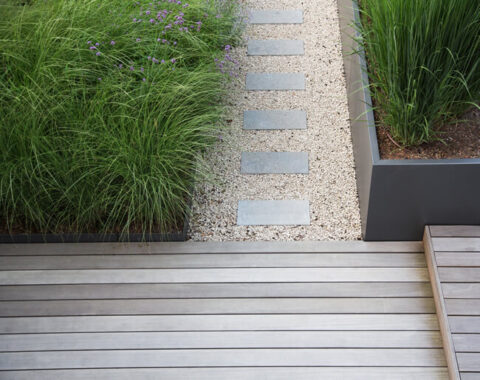 Aggregates and decorative stone gravel for garden